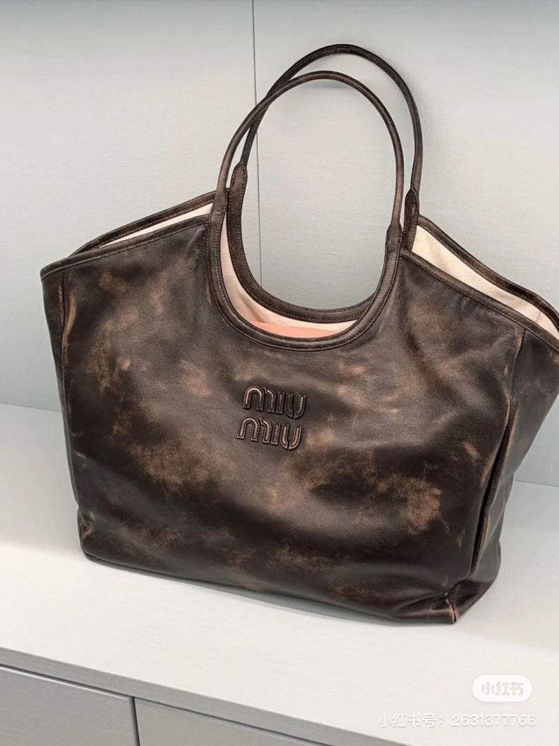 Miu Miu Tote Bags